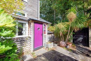 Entrance- click for photo gallery